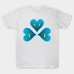 Angelfish | Three hearts in blue for a fish in motion | White background | T-Shirt